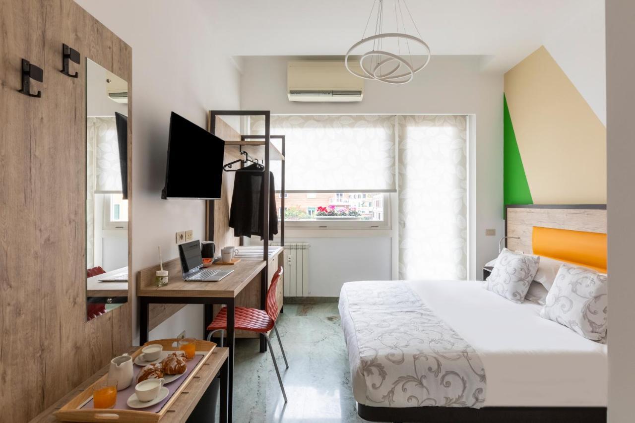 La Riviere Guesthouse Trastevere Рим Екстериор снимка